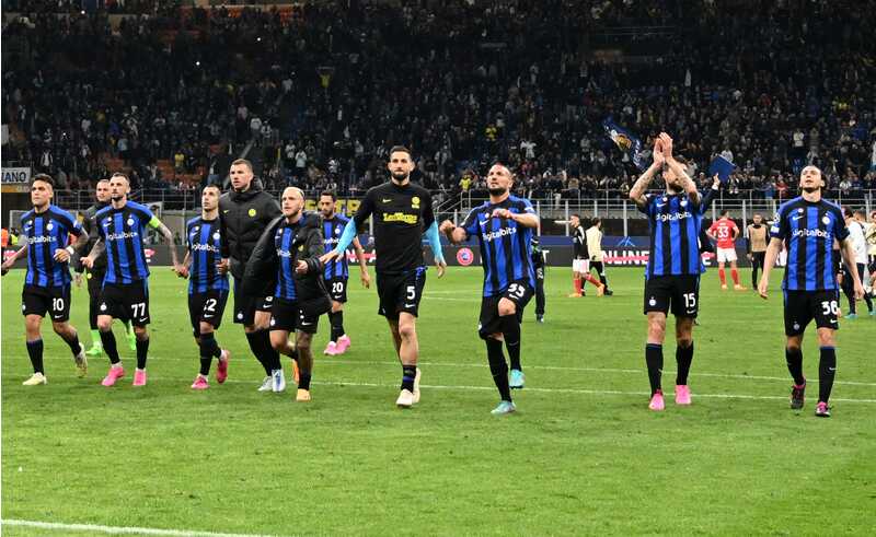 在比赛中展 在比赛中展